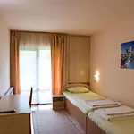 Tourist Center Momina Krepost 2* וליקו טורנובו