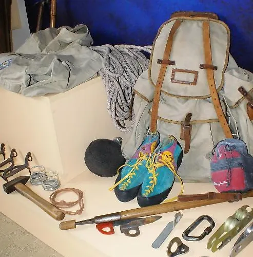 Hotel Tourist Center Momina Krepost